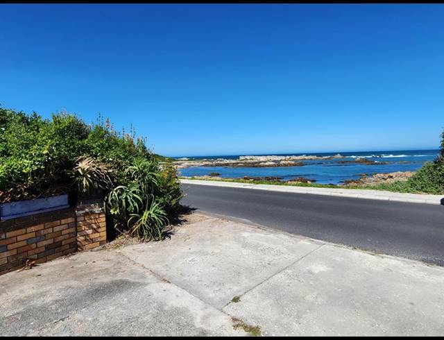 5 BEDROOM HOUSE FOR SALE IN FRANSKRAAL